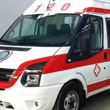 前海街道非急救护送病人转院租赁救护车的优缺点对比